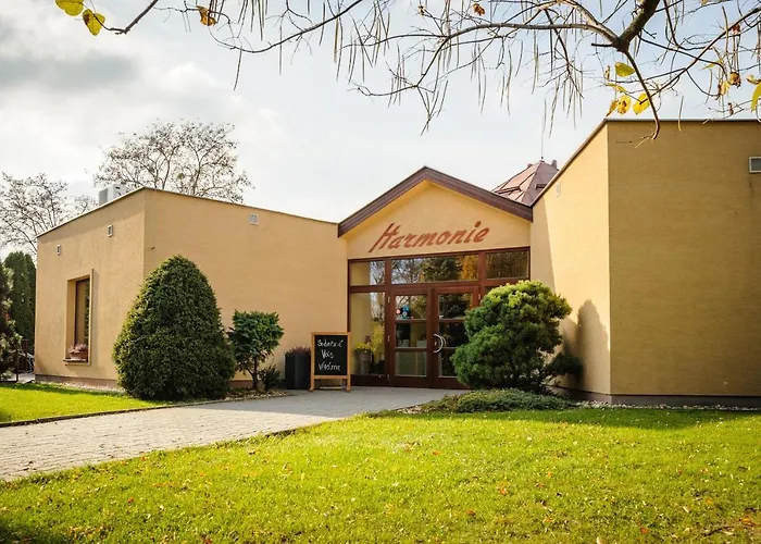Harmonie Hotell Zastávka